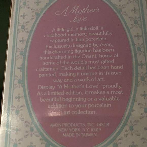 1981 Avon A Mothers Love Statue IOB - Picture 11 of 14